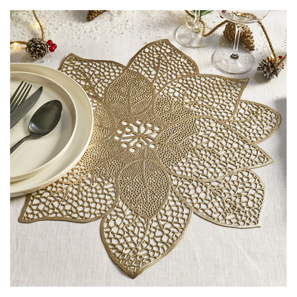 Lot de 6 sets de table forme poinsettia
