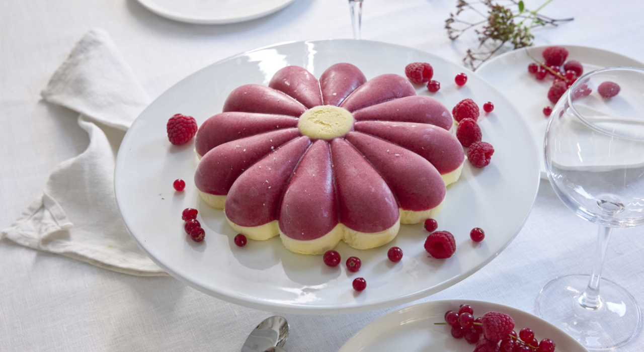 Recette d’un gâteau glacé vanille et fruits rouges